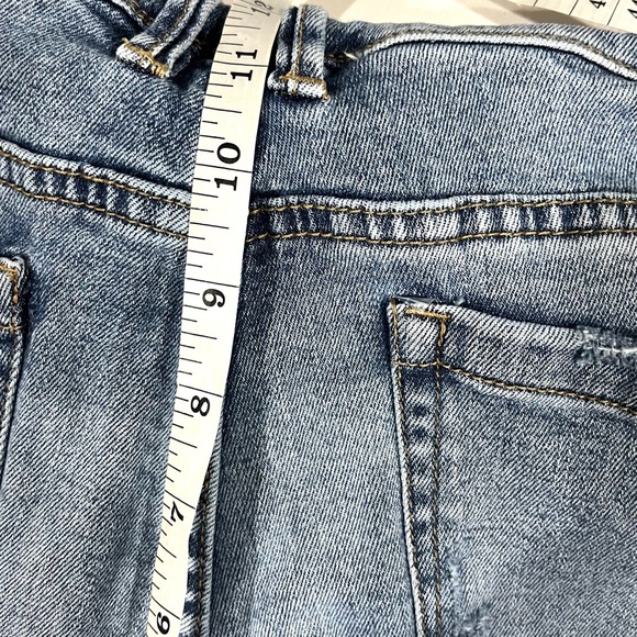 Blank NYC Slim Girlfriend Overalls Jeans Stretch Denim Raw Hem Distressed 28 - Picture 2 of 14